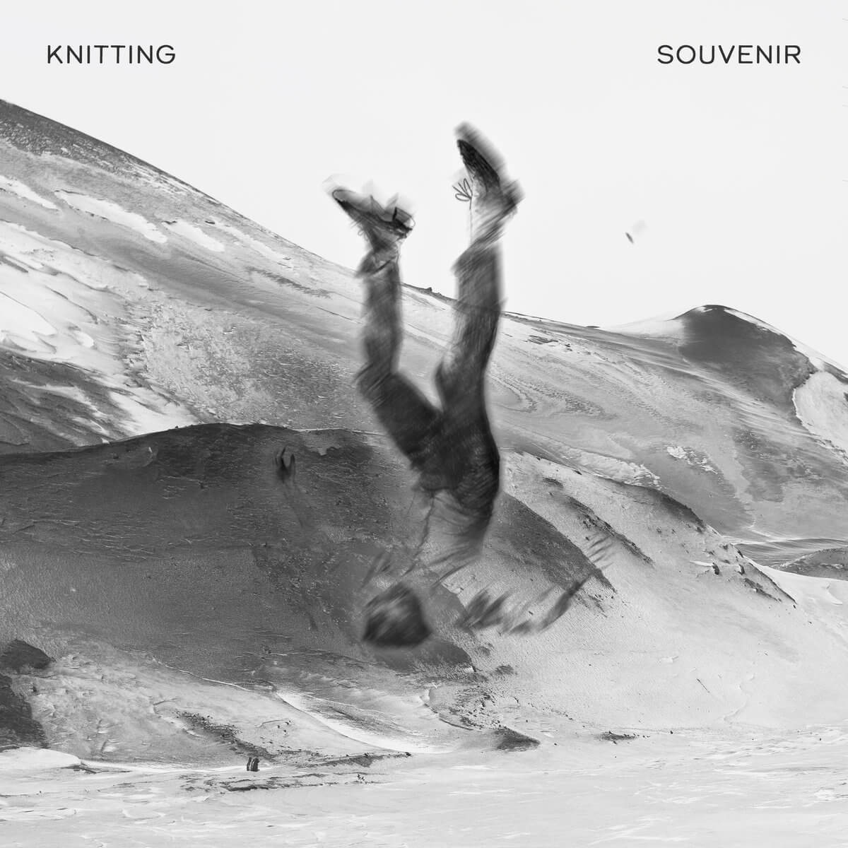 SOUVENIR - KNITTING