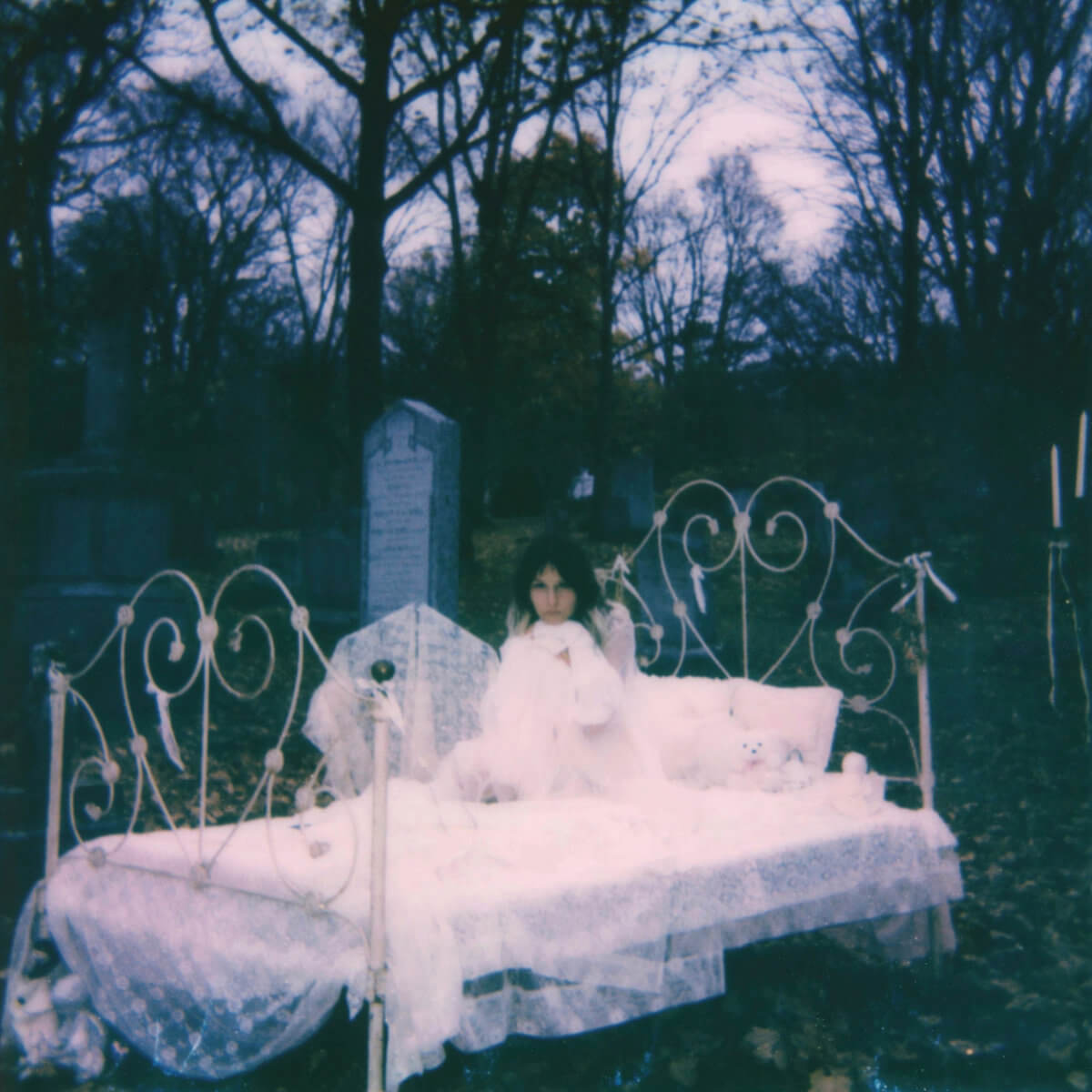 ANGELS IN MY MIND - L I L A